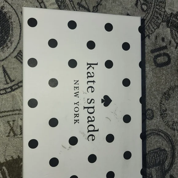 Kate Spade Tan Leather Crossbody Bag Brand New Card Holder And Bag Charm - Picture 9 of 10